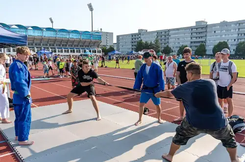 Pohneme Karlovarským krajem – Pohneme Českem
