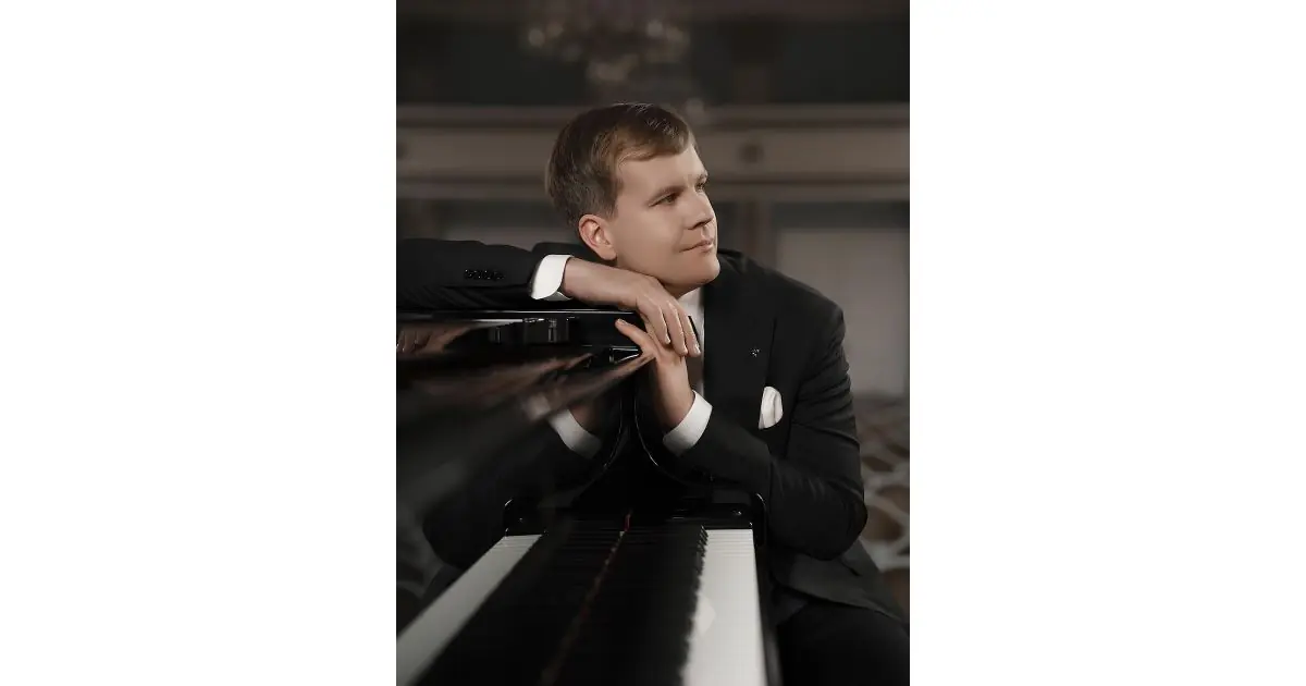 TP-SMETANA REBORN: KLAVÍRNÍ MÁ VLAST — UFFO, Trutnov