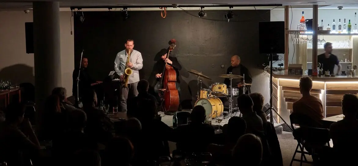 Chet Baker Tribute — Horácké divadlo Jihlava, Йиглава