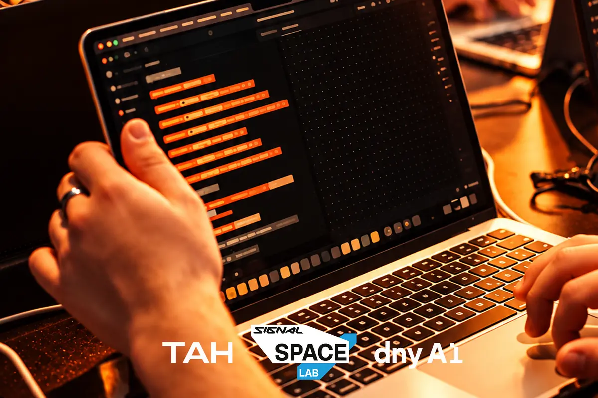 SIGNAL LAB × TAH × DNY AI: Raum der ungeformten Gedanken — Signal Space, Prag