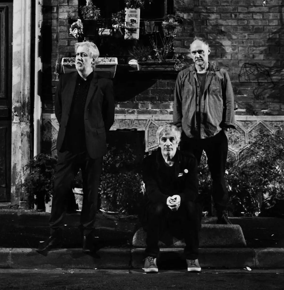 Glacial – Lee Ranaldo / Tony Buck / David Watson — MeetFactory, Praha