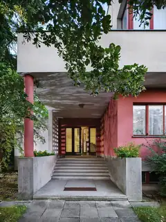 Guided Tour of Medova Villa