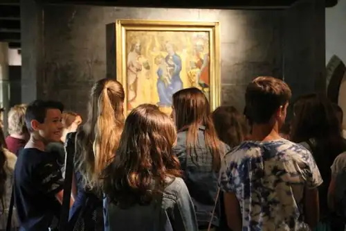 Schools – On the Trail