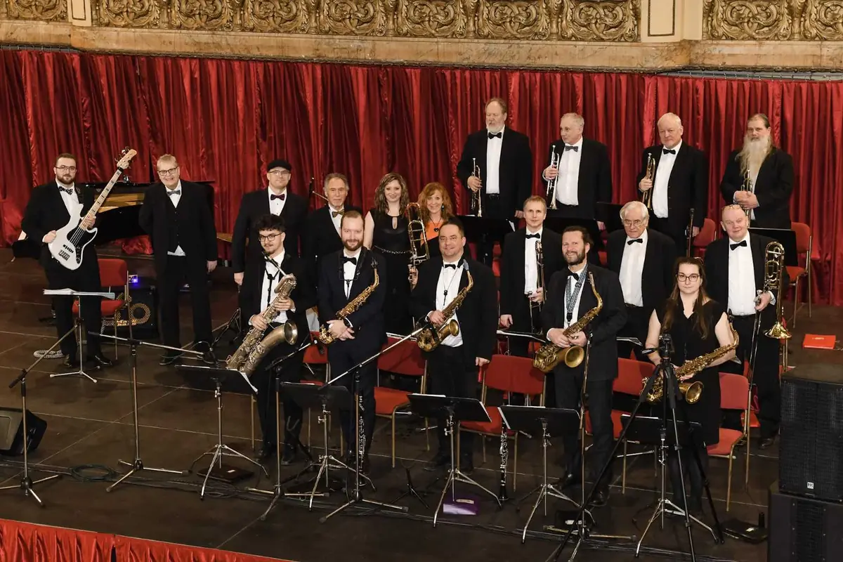 Big band Václava Zelinky: Spring Swing — Malostranská beseda, Praha