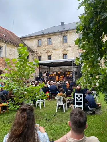 SCHLOSSSOMMERFESTIVAL