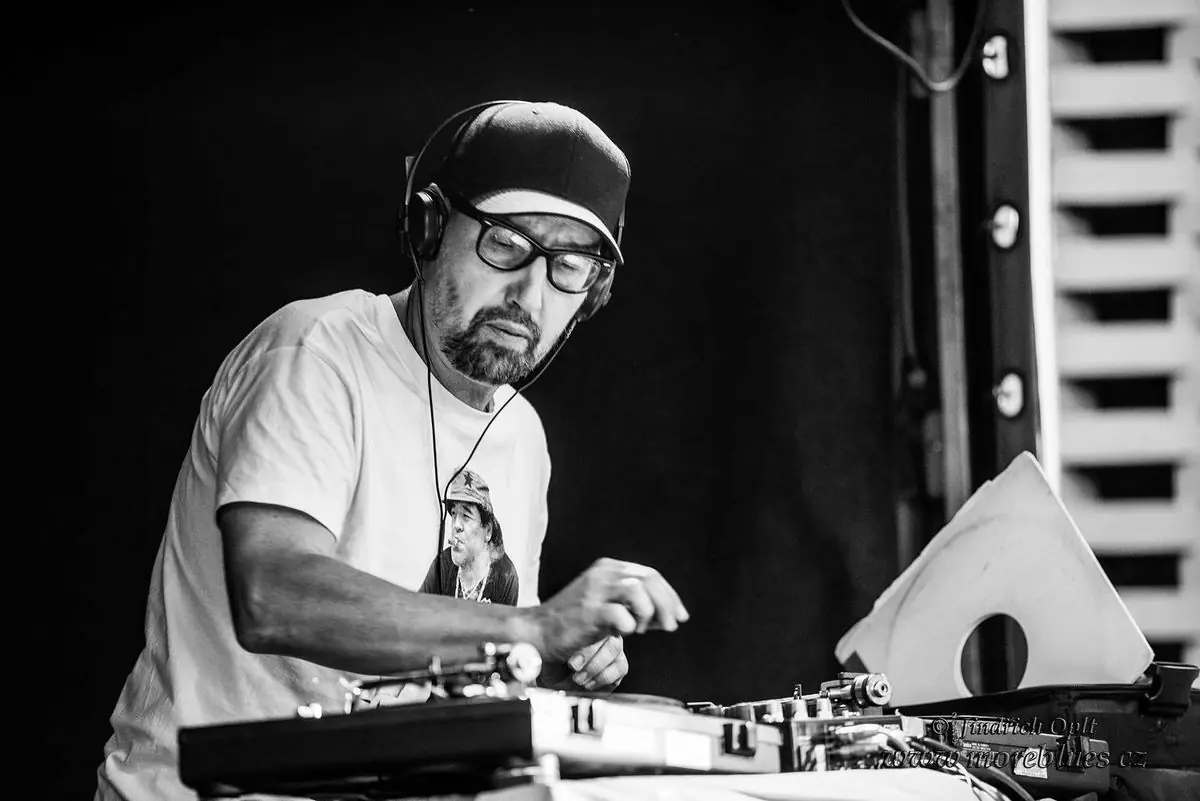 DJ BALTAZAR inda Garáž — Prag