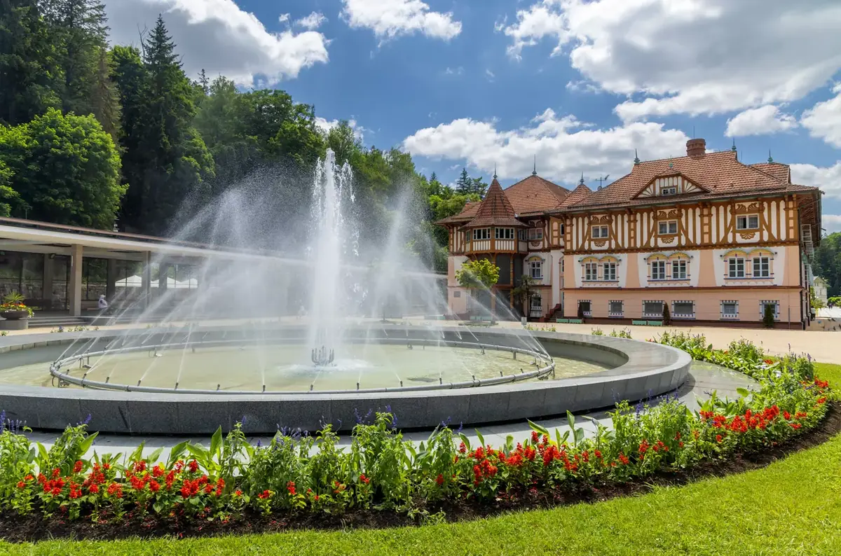 Concours d'Elegance Luhačovice 2026 — Město Luhačovice, Luhačovice