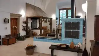 Weekend Access to the Castle Kitchen and Tower in September
