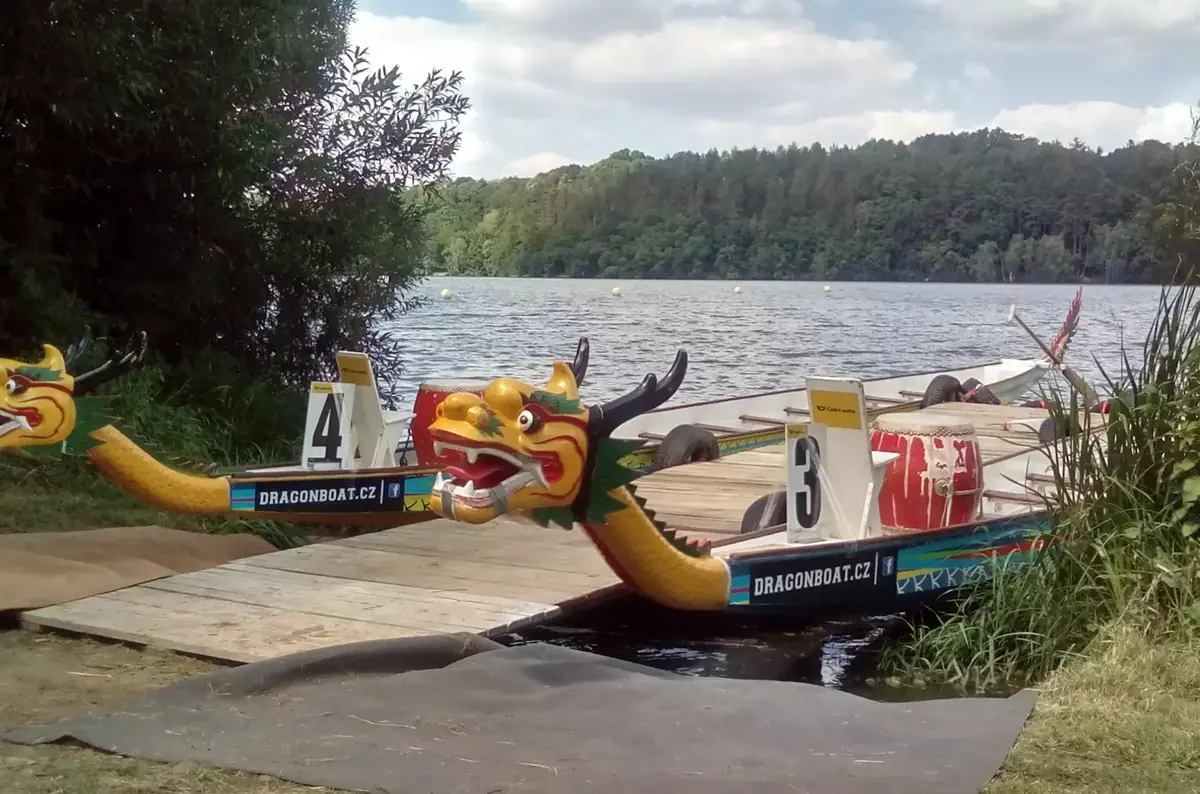 Pilsner Dragons Cup 2026 — Borská přehrada, loděnice Slavie VŠ, Plzeň 3