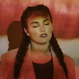 Ewa Farna — Fortuna Arena, Прага
