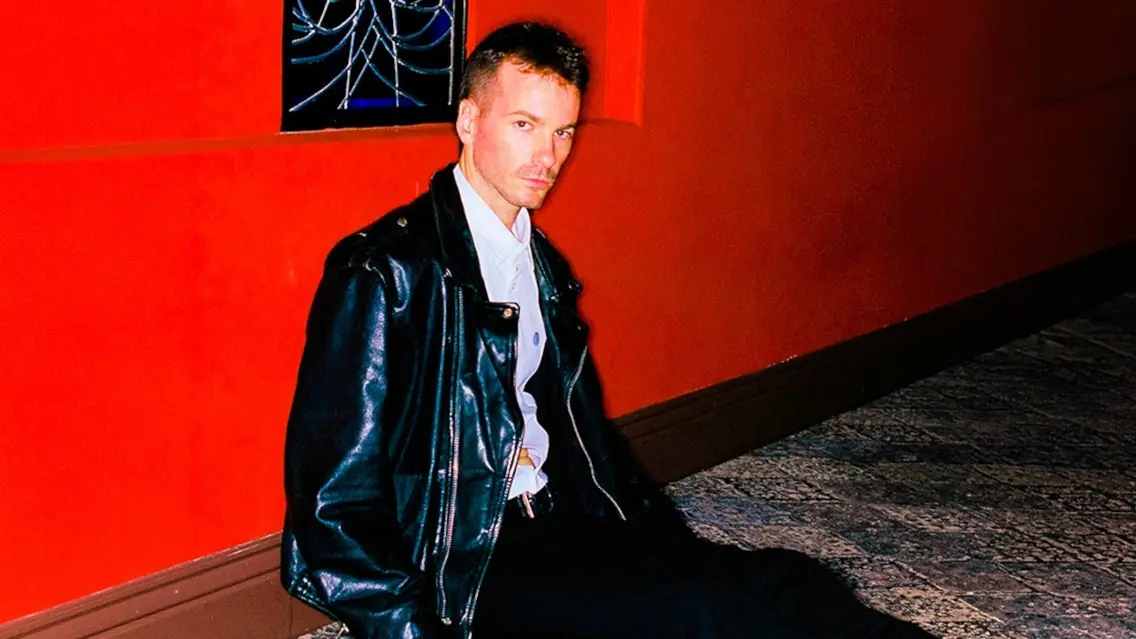 TR/ST — Roxy, Prague