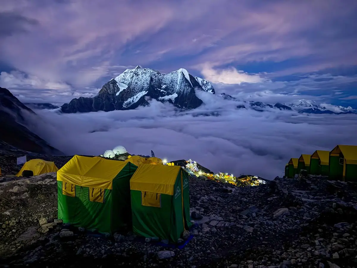 Stille über 8000: Manaslu-Expedition — Bio Oko, Prag