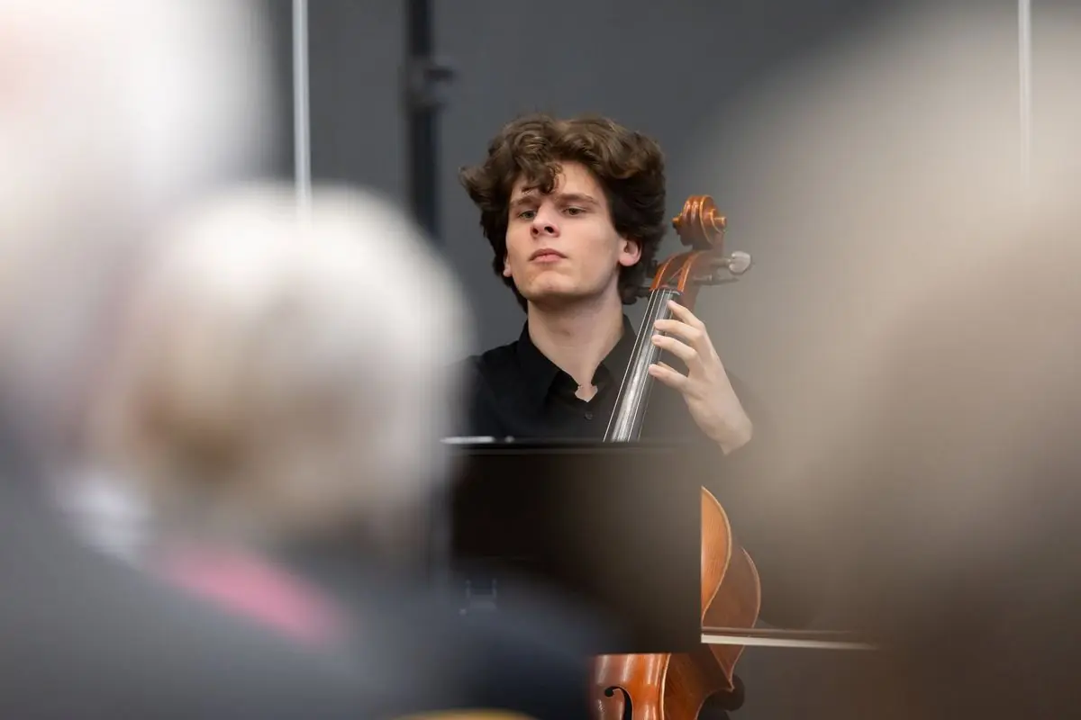 Maturitní recitál Viktora Mráčka — Pálffyho palác, Praha