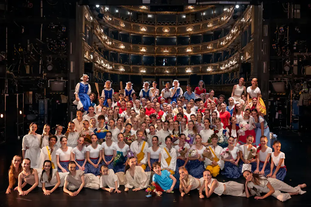Dance Youth (Dance Conservatory of Prague) — National Theatre, Prague