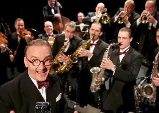 Ondřej Havelka und seine Melody Makers spielen Swing! Swing! Swing!