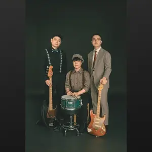 Richiman and Groove Nice — Městské Divadlo Kolín, Колин