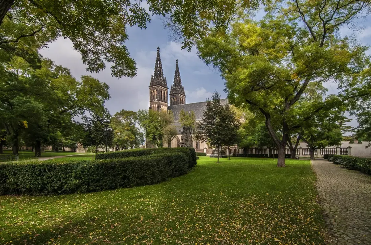 FOK auf dem Vyšehrad — Vyšehradské sady, Prag