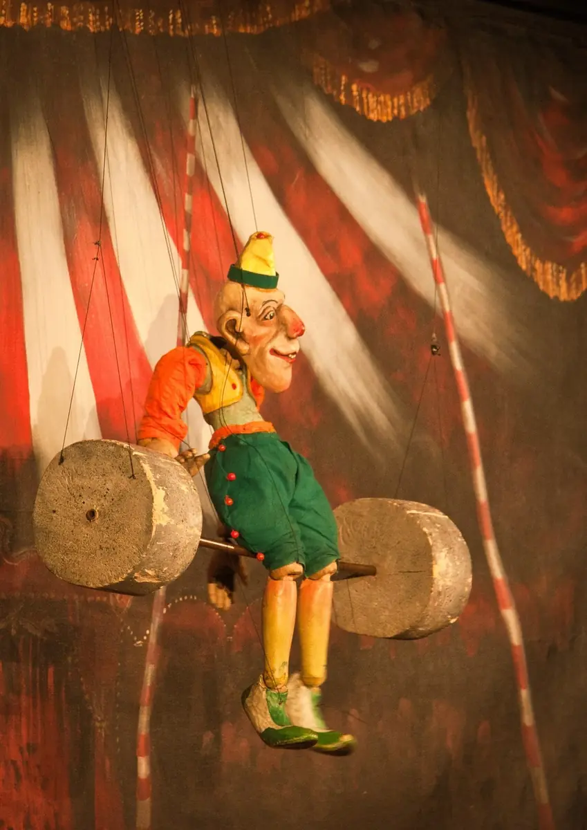 Letní aniLABí premiéra & loutkové divadlo Dřevěný cirkus — GAMPA, Pardubice