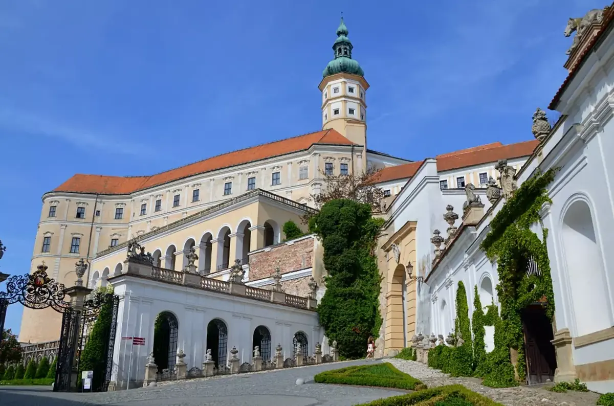 Whirling Dust - 100 Years of Mikulov Museum — Regionální muzeum v Mikulově, Mikulov