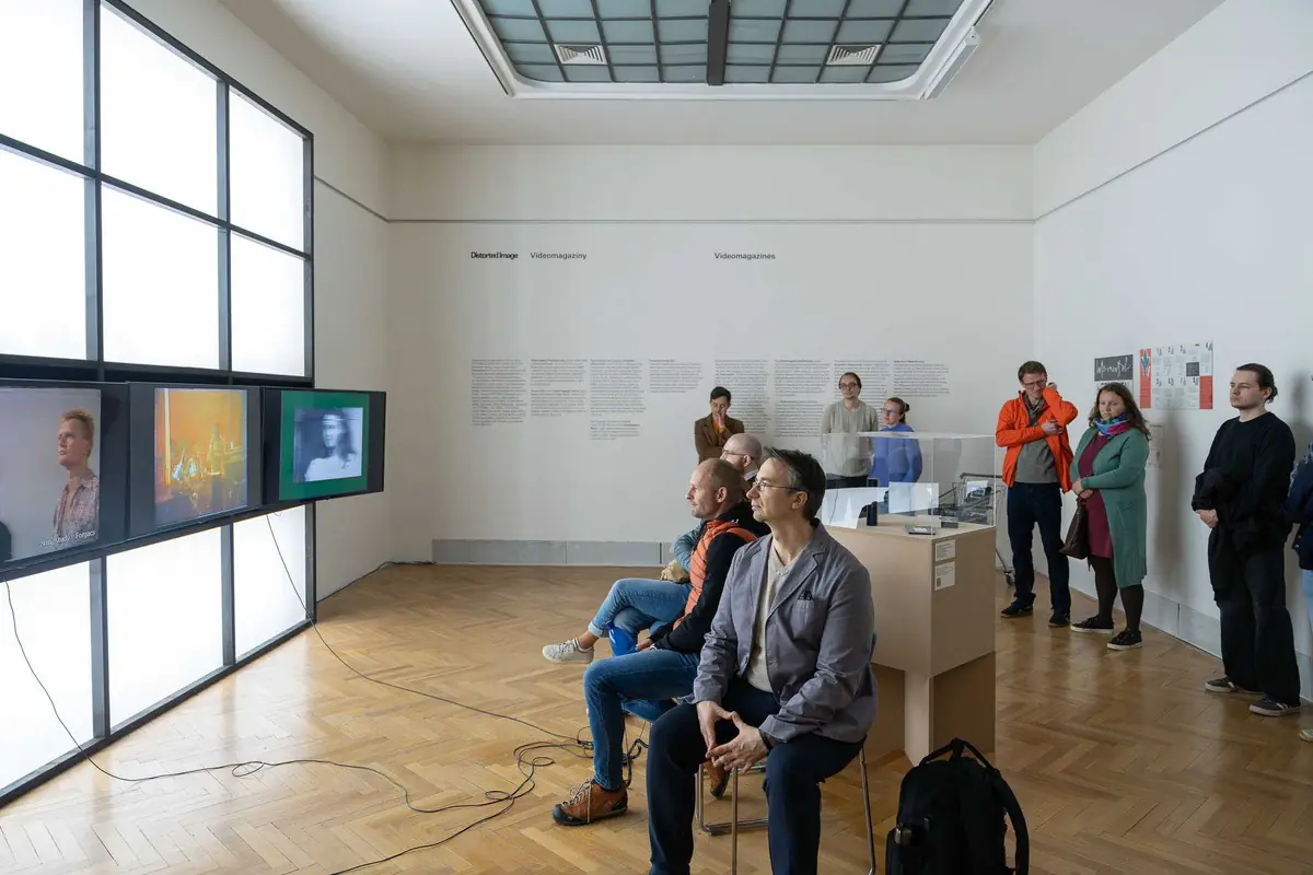 Distorted Session #9: Step Inside the House of Arts — Kunsthaus der Stadt Brno, Brünn