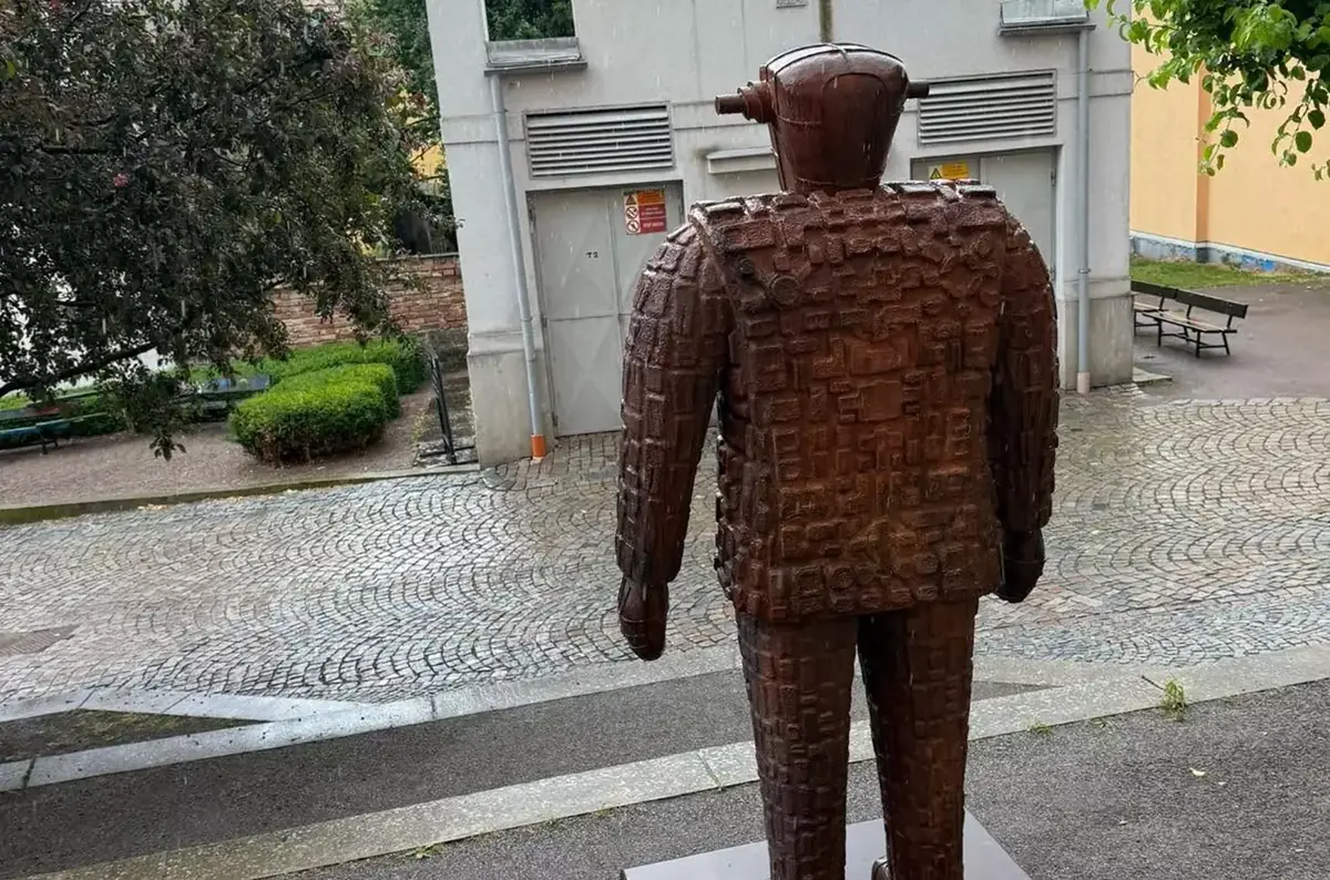 Silence and Myths - Open-Air Sculpture Exhibition — Vodní valy, vedle Smetanova domu, Litomyšl