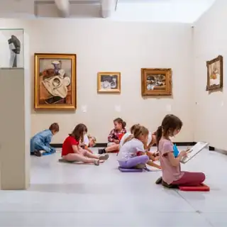Summer Workshop 6-9 Years: Art in Play