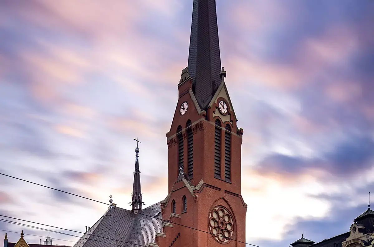 Guided Tours of the Red Church in Olomouc — Vědecká knihovna v Olomouci, Olomouc