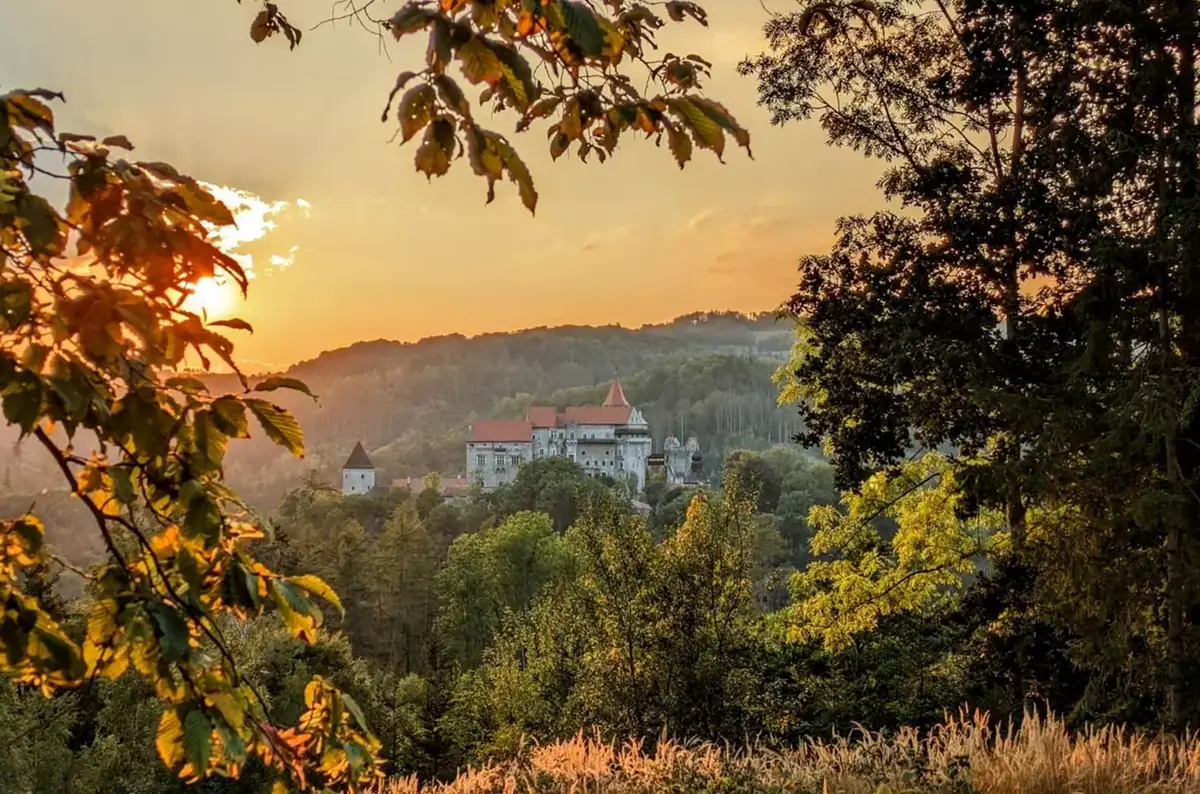 Pernstein-Herrschaftsfestspiele 2026 - Programm auf Schloss Pernstein — Pernštejn, Nedvědice