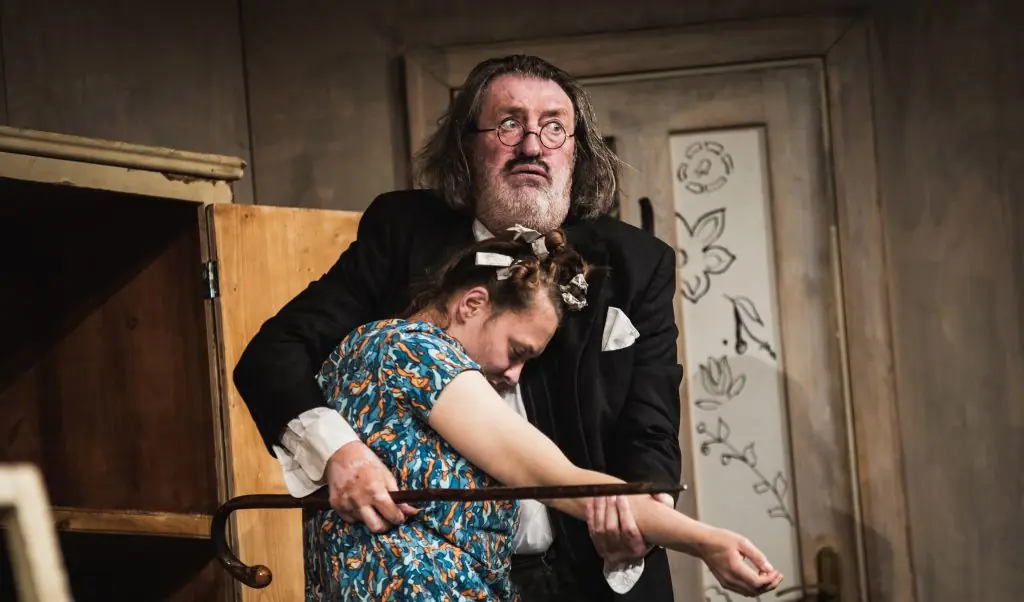 The Strange Afternoon of Dr. Zvonka Burke — Bolka Polívka Theatre – White House, Brno