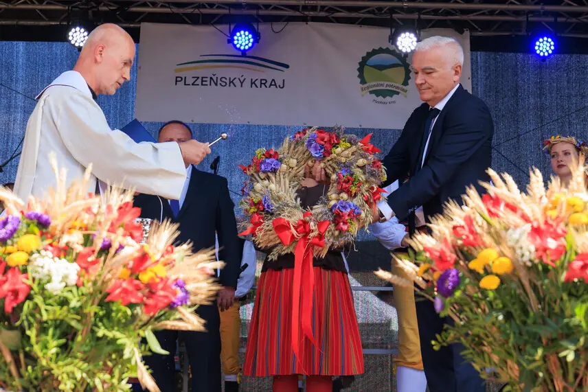 Dožínky Plzeňského kraje na hradě Švihově — Vodní hrad Švihov, Švihov