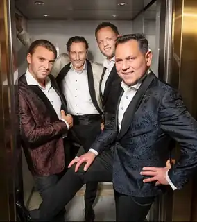 4 Tenoři a Unique Quartet