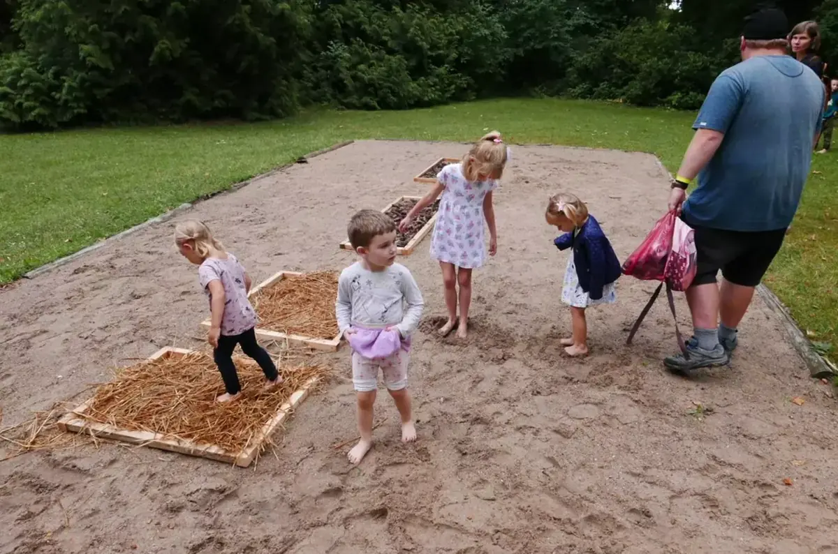 International Barefoot Hiking Day at Loučeň Castle 2026 — Loučeň Castle, Loučeň