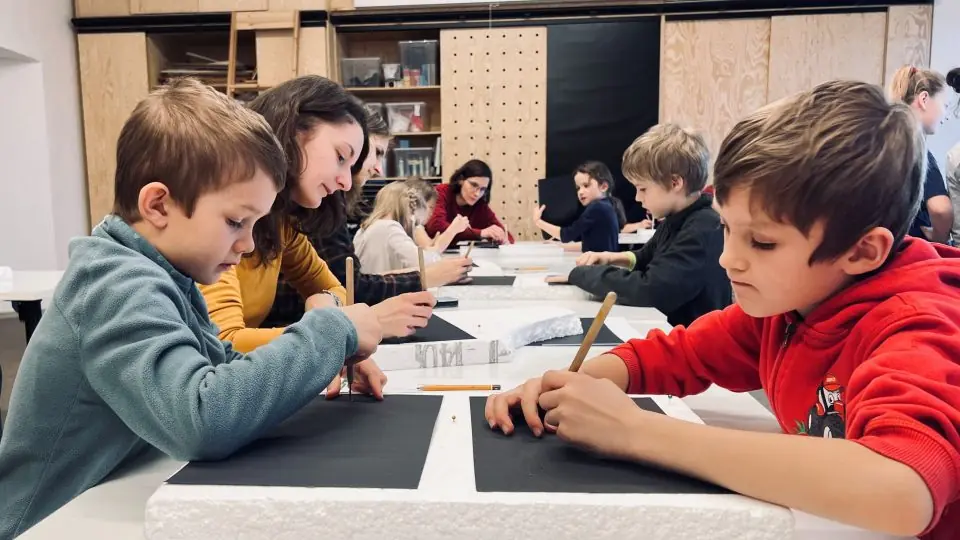 From Point to Whole: Intergenerational Programme for Families with Children 7-12 — Central Bohemian Region Gallery GASK, Kutná Hora