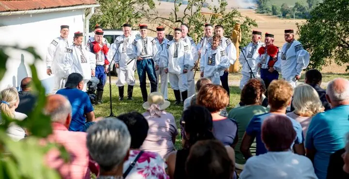 Hodové zpívání v búdách — Klub sportu a kultury Vlčnov, Vlčnov