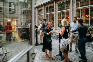 Bubbles: Informal Networking