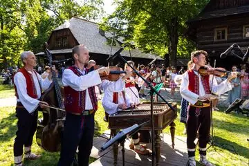Nachmittag mit dem Ensemble Haná — Wallachian Open Air Museum, Rožnov pod Radhoštěm