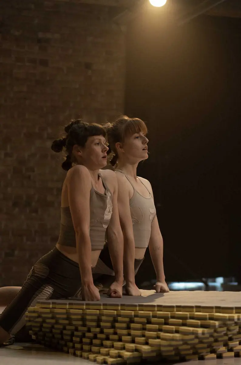 mimoOs / Barbora Janák: ANSWER_ring — Studio Alta, Прага