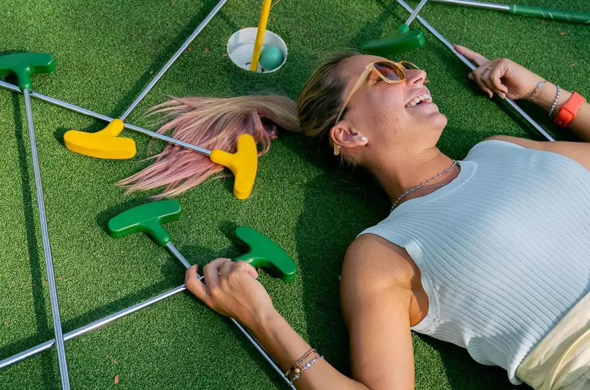 Summer Minigolf at MinigolfPark Maniny in Holešovice — MinigolfPark Maniny, Prague