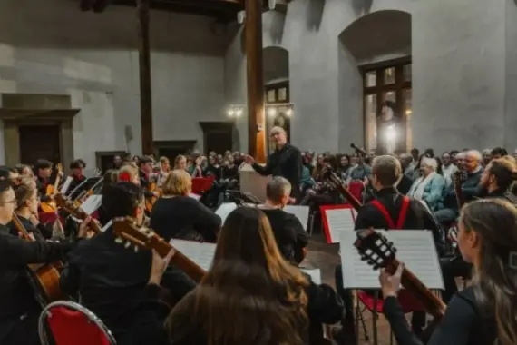 Mezinárodní setkání kytarových orchestrů — Novoměstská radnice, p.o., Praha