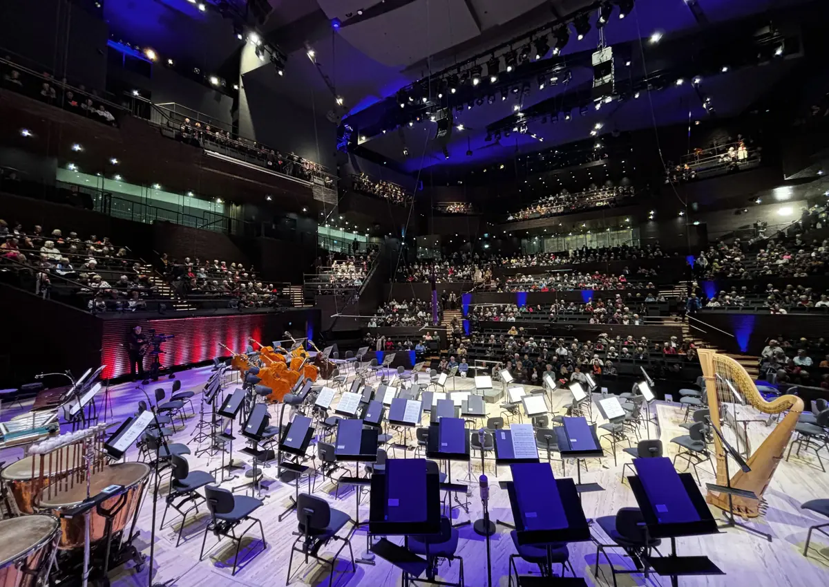 Czech Philharmonic • Helsinki — Česká filharmonie, Prague