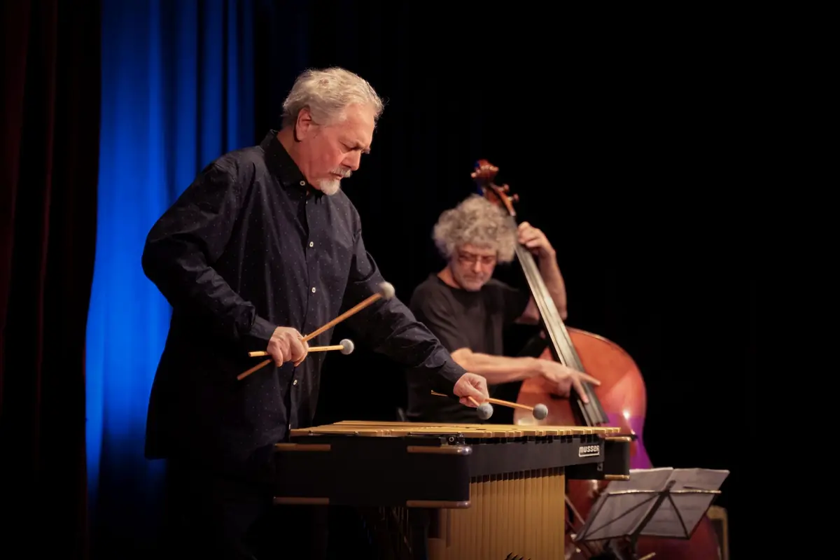 Radek Krampl VIBE FANTASY TRIO - 30 let TOUR — Alternativní klub Tyjátr, Svitavy