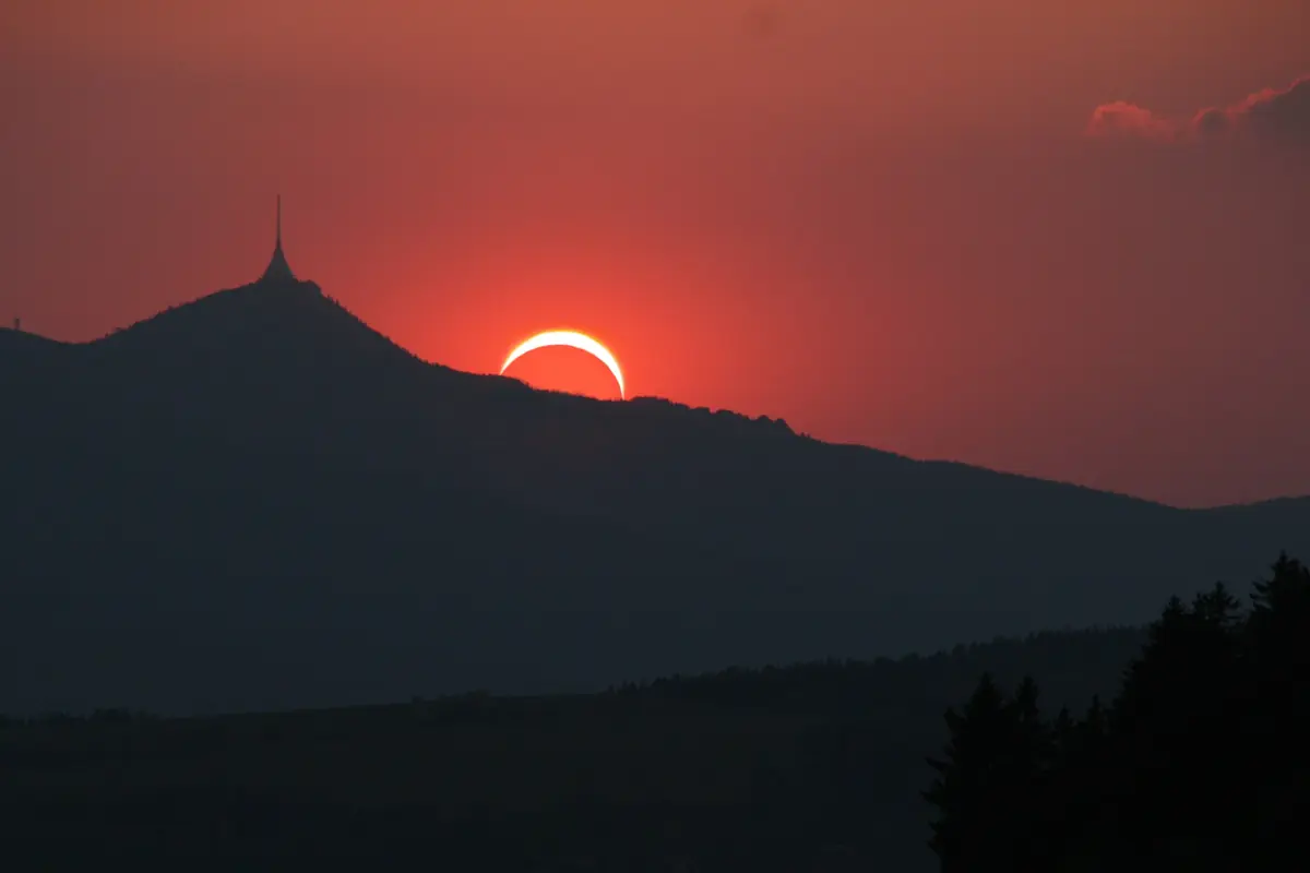 Partial Solar Eclipse — iQLANDIA Science Center Liberec, Liberec