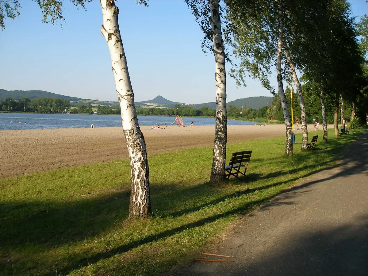 Chmelař music fest — Jezero Chmelař, Úštěk