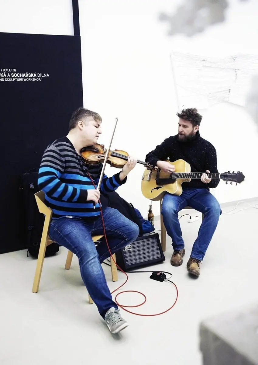 Swing Pigs // Ponava — Ponava Cafe, Brno