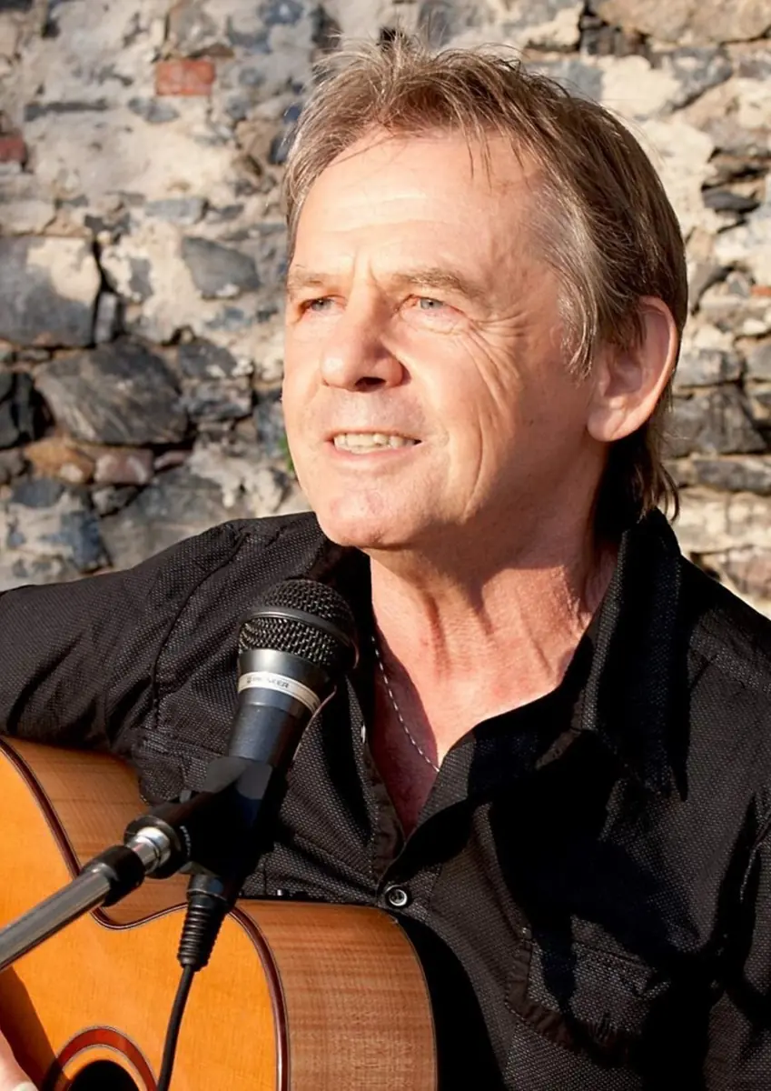 Vojta "Kiďák" Tomáško and Guests — Šmeralův statek, Třebíč