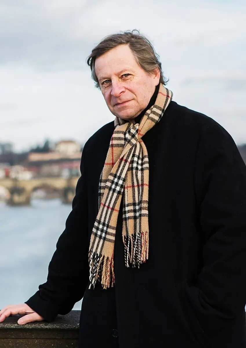 Lecture by Arch. Zdeněk Lukeš: Typology of Prague XVII — Kaštan - Scéna Unijazzu, Prague