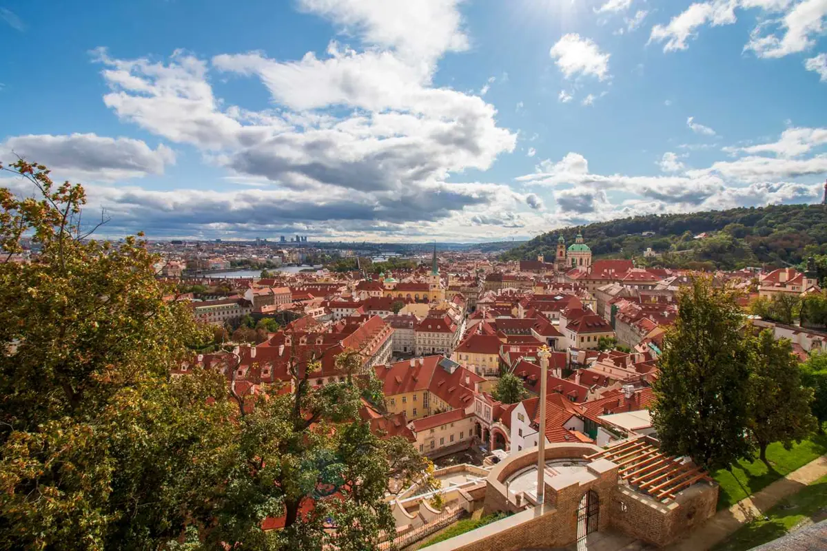 Lobkowicz Palace at Prague Castle — Nádvoří Lobkowiczského paláce, Prague