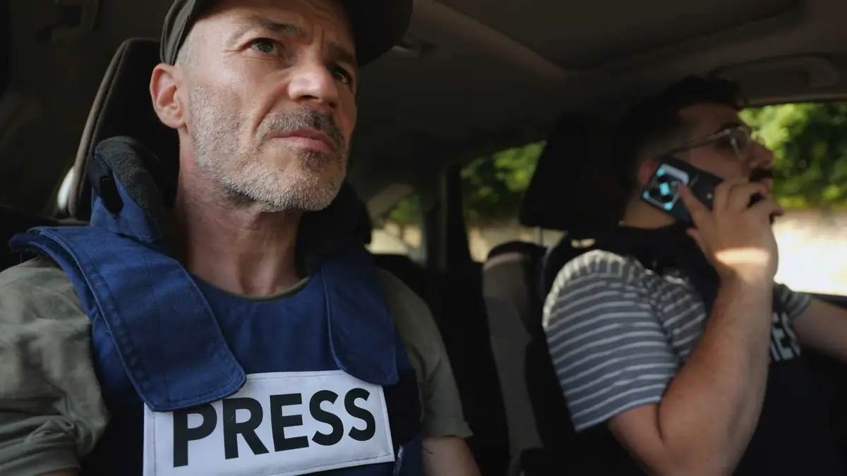 80 Disgruntled Journalists — dox, Prague