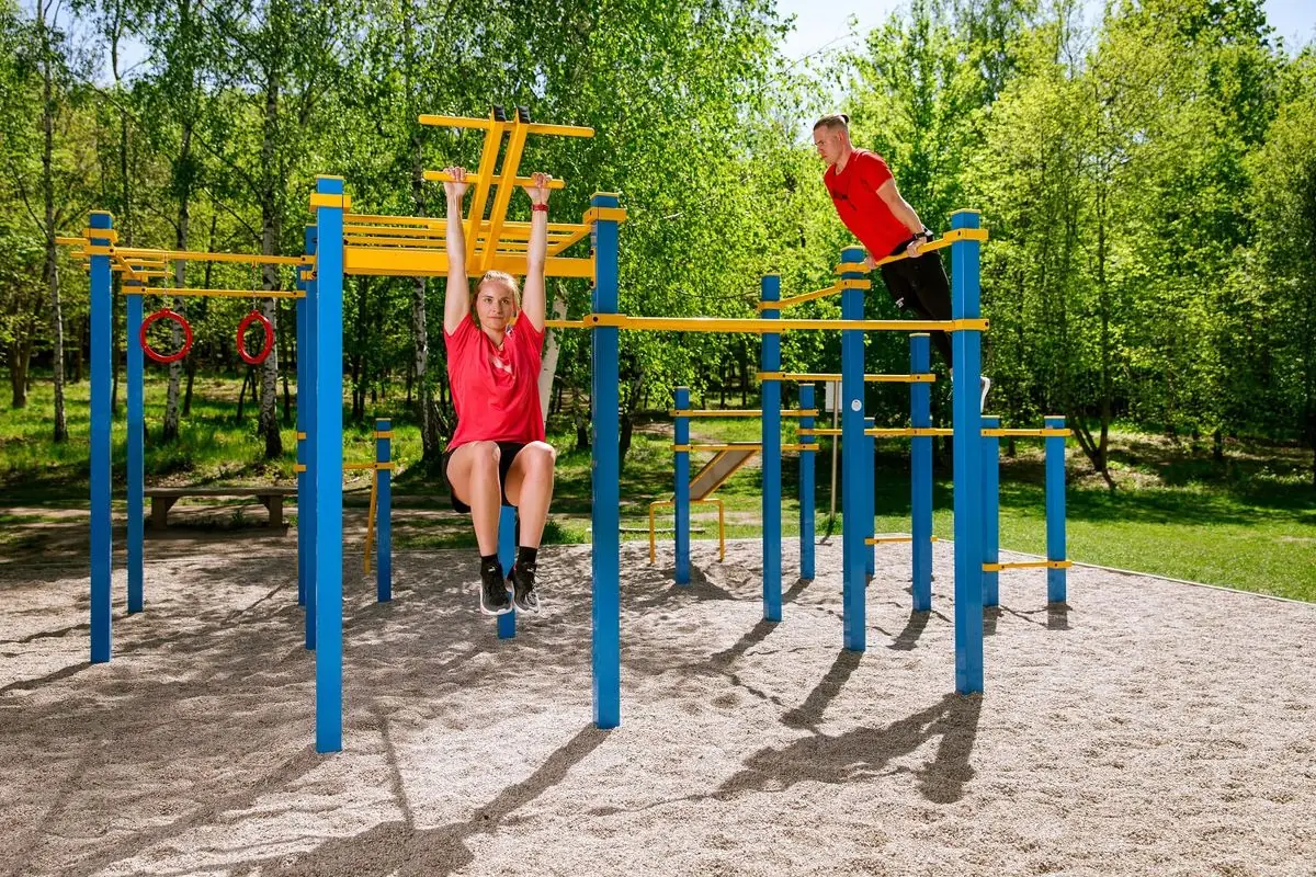 Lekce workoutu zdarma v parku Nové Roztyly — Park Nové Roztyly, Praha