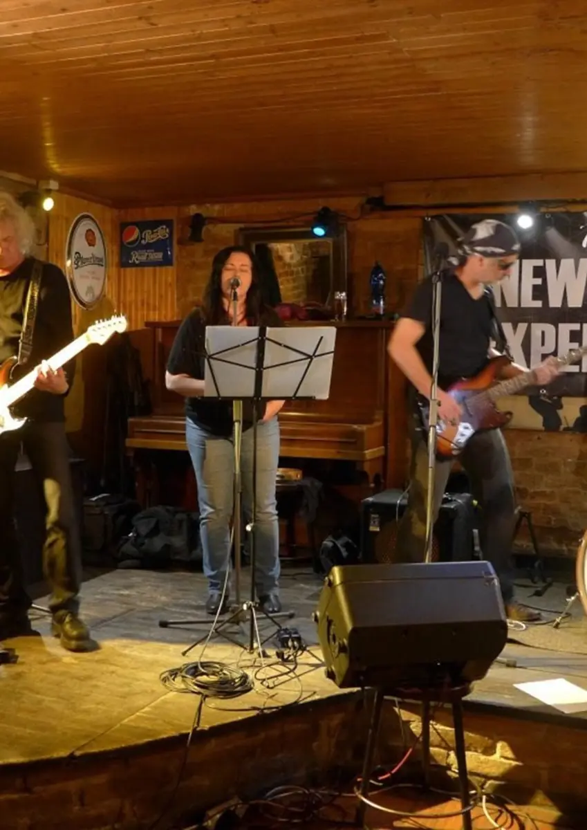 The Newmour Experience — Stará Pekárna, Brno